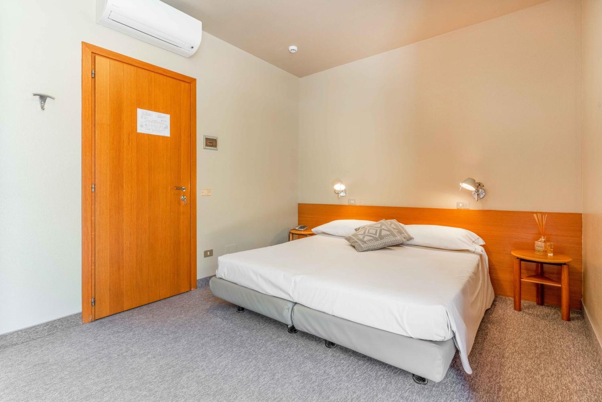 Albergo Sorriso Darfo Boario Terme Экстерьер фото